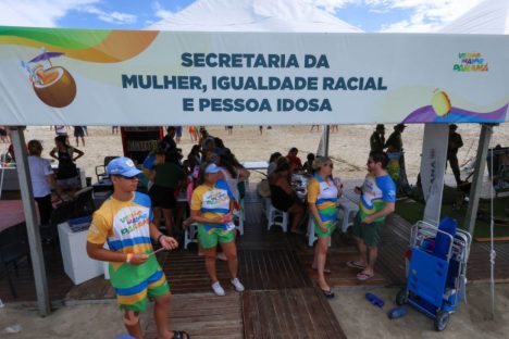 Imagem referente a Verão Maior Paraná tem artesanato e ações sobre mulher, idosos e igualdade racial  