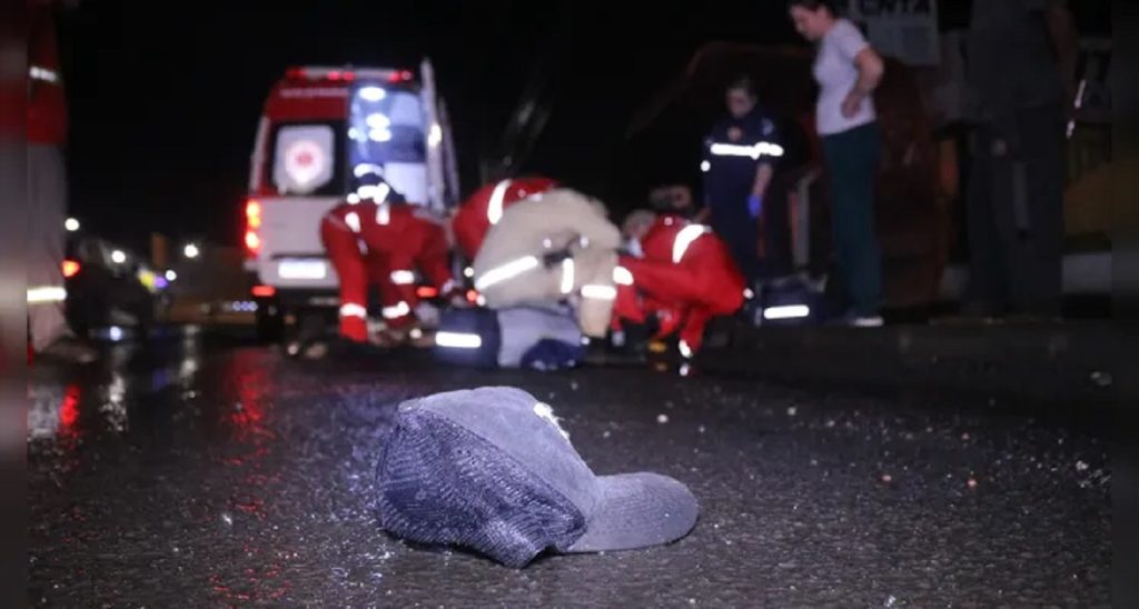 Homem é atropelado e fica inconsciente na Souza Naves