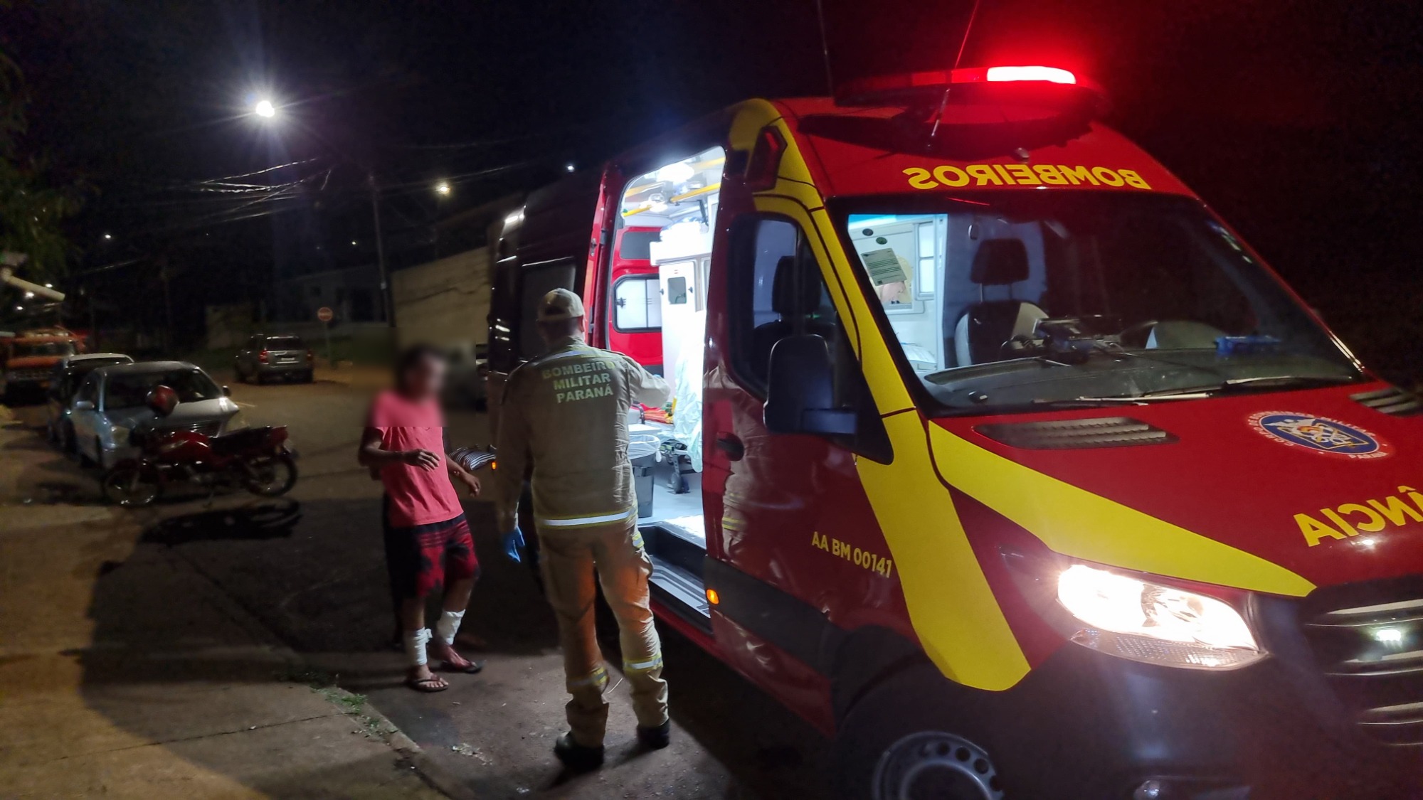 Homem é atacado por cachorro no Universitário Homem é atacado por cachorro no Universitário