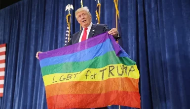 Imagem referente a Donald Trump suspende programas LGBTQ+