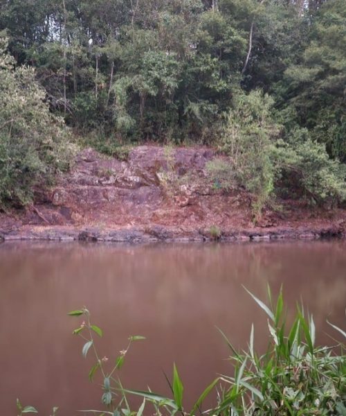 Imagem referente a Menino de 12 anos morre afogado em São Pedro do Iguaçu