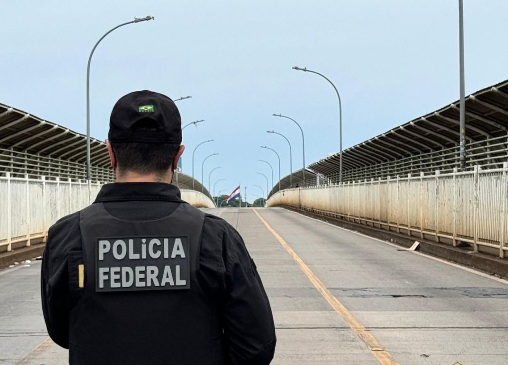 PF cumpre mandado de prisão contra brasileiro expulso do Paraguai