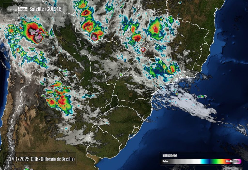 Quinta-feira de clima instável com previsão de pancadas de chuva em Cascavel