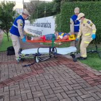 Imagem referente a Ciclista fratura a clavícula após ser atingido por carro no bairro Country