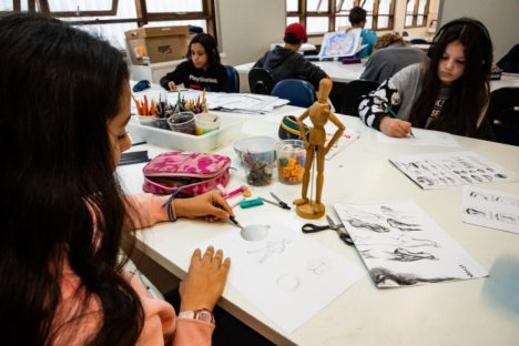 Imagem referente a Centro Juvenil de Artes Plásticas divulga período de inscrições para oficinas do 1º semestre