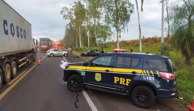 Imagem referente a Motorista morre ao colidir Palio frontalmente com Gol na BR-376 em Nova Londrina