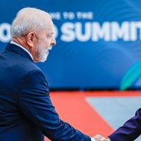 Lula e presidenta do México conversam sobre nova presidência dos EUA Imagem referente a Lula e presidenta do México conversam sobre nova presidência dos EUA