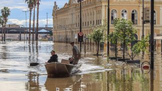 Eventos climáticos deixam 242 milhões de alunos sem aulas em 2024