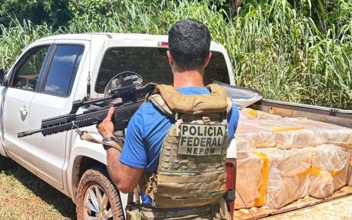 Imagem referente a Operação Policial em Foz do Iguaçu apreende uma tonelada de maconha vinda do Paraguai