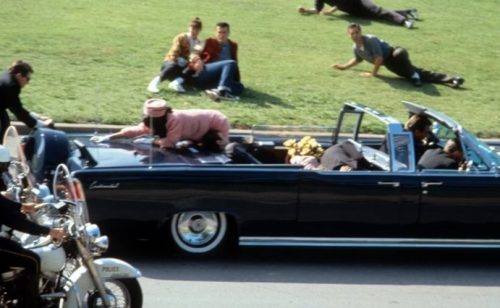 Imagem referente a Trump derruba sigilo de arquivos sobre assassinato de John F. Kennedy