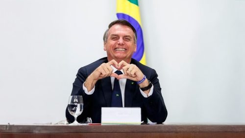 Imagem referente a Jair Bolsonaro é hackeado no X e perfil divulga criptomoeda fake