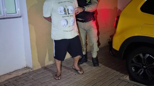 Imagem referente a Machão é preso após bater na própria companheira e tentar agredir a enteada no São Cristóvão