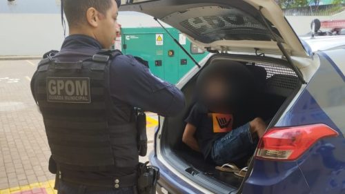 Imagem referente a Homem é preso pela GM após perturbação em um supermercado no Centro de Cascavel