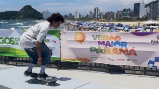 Skatistas disputam melhor manobra no Red Bull Road Gap, em Matinhos, no Litoral