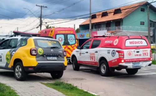 Imagem referente a Mulher tem lesão grave após ir a bar, discutir com o marido e levar garrafada na cabeça