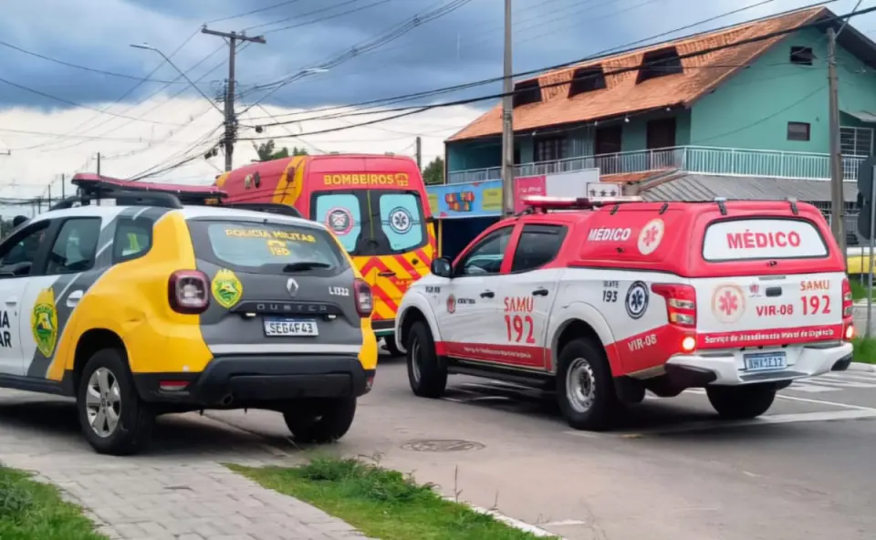 Mulher tem lesão grave após ir a bar, discutir com o marido e levar garrafada na cabeça