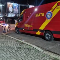 Imagem referente a Motociclista fica ferido após acidente na Rua Paraná