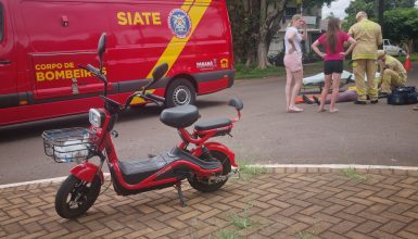 Imagem referente a Colisão entre Fiesta e veículo elétrico deixa mulher ferida na rua Altemar Dutra