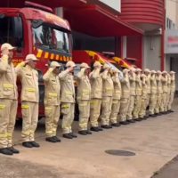 Imagem referente a Corpo de Bombeiros de Cascavel presta homenagem a militares que morreram em acidente no RS