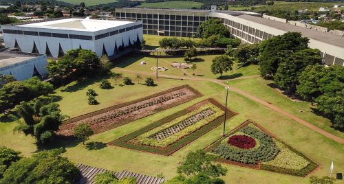 Unioeste não confirma que sintomas de intoxicação alimentar em alunos teriam ocorrido após almoço no RU Imagem referente a Unioeste não confirma que sintomas de intoxicação alimentar em alunos teriam ocorrido após almoço no RU