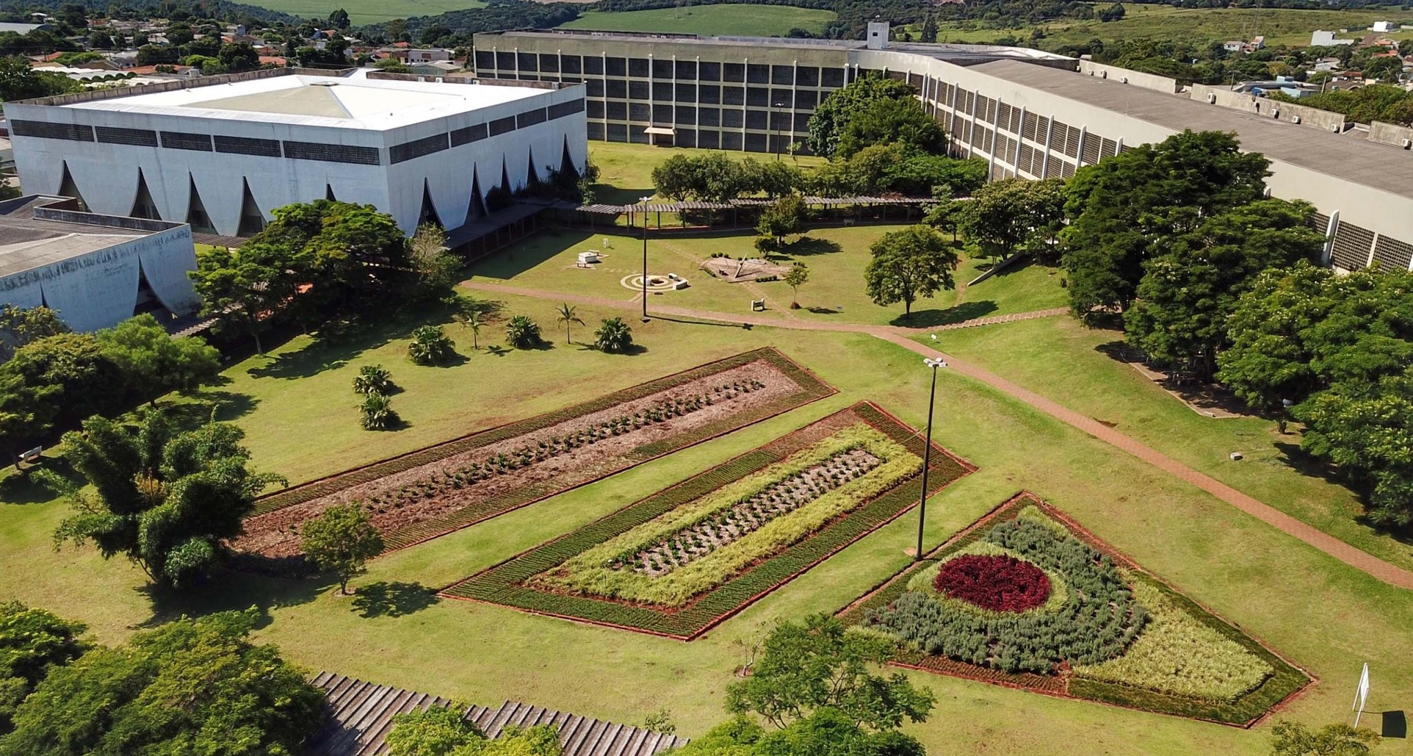 Unioeste não confirma que sintomas de intoxicação alimentar em alunos teriam ocorrido após almoço no RU Imagem referente a Unioeste não confirma que sintomas de intoxicação alimentar em alunos teriam ocorrido após almoço no RU