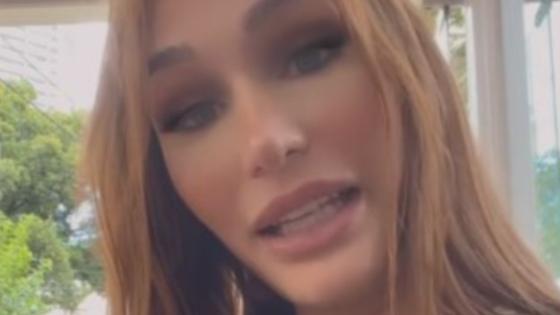 Chloe Leo, influenciadora e ativista LGBTQIA+, expõe caso de transfobia em lanchonete