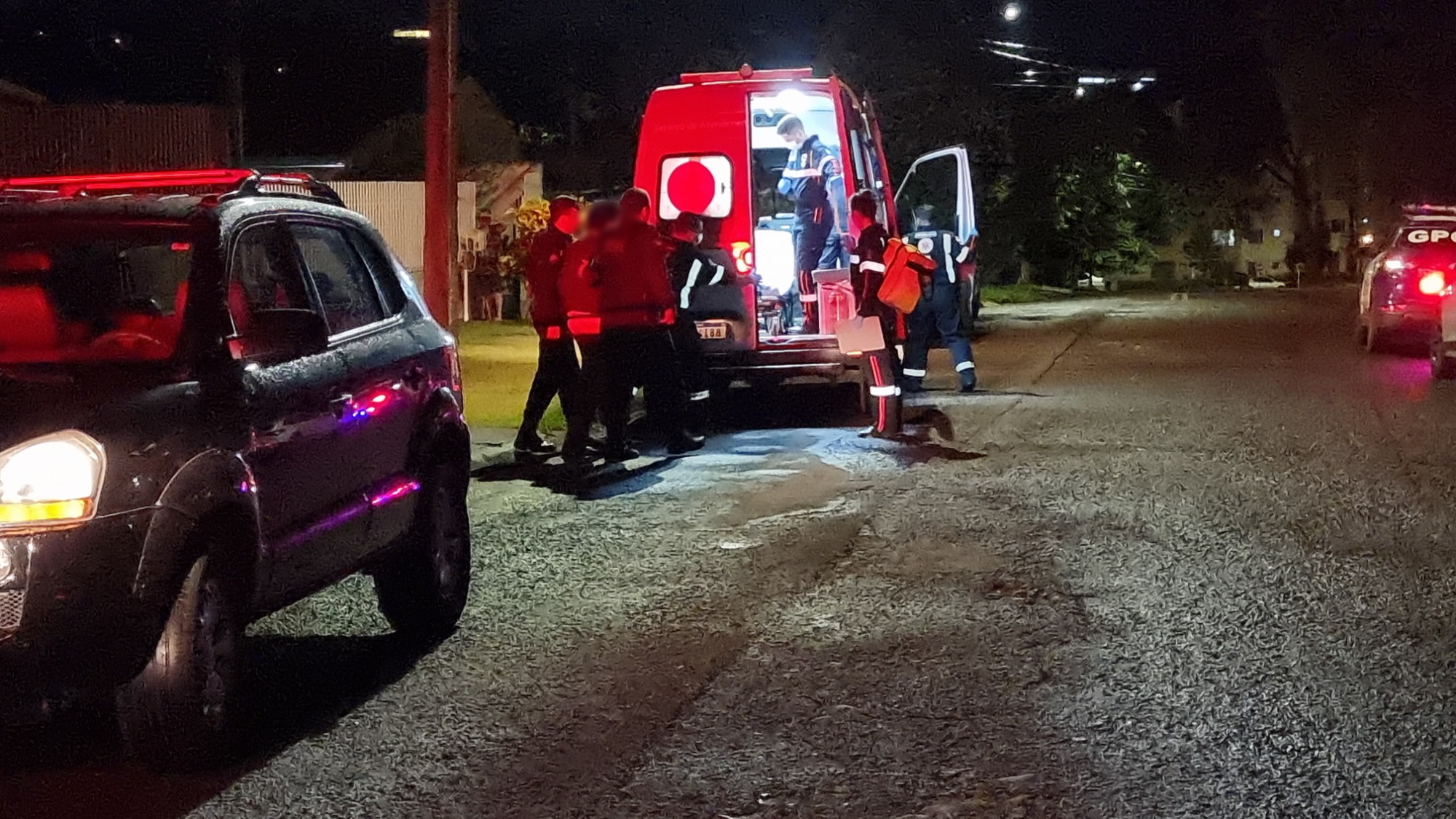 Surto de homem com esquizofrenia mobiliza socorristas e Guarda Municipal ao Neva Surto de homem com esquizofrenia mobiliza socorristas e Guarda Municipal ao Neva
