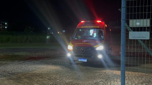 Imagem referente a Partida de futsal termina com jogadora hospitalizada em Cascavel