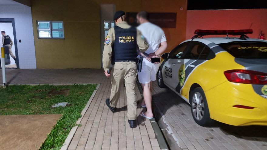 Suspeito de violência doméstica é detido após empurrar a companheira no Universitário