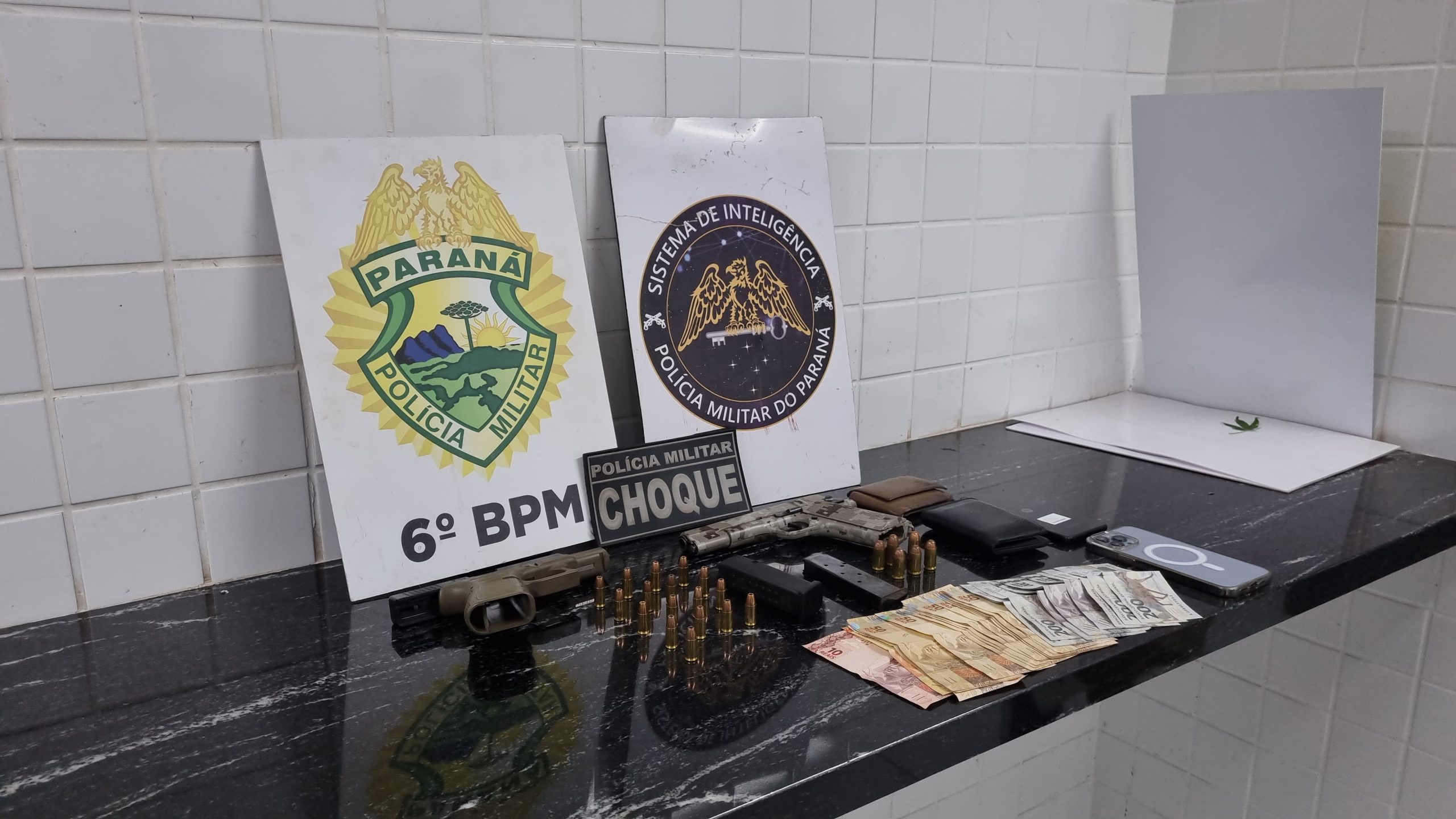 Suposto roubo no Tropical: Policial Civil e tira aposentado não foram autuados por tentativa de assalto Imagem referente a Suposto roubo no Tropical: Policial Civil e tira aposentado não foram autuados por tentativa de assalto