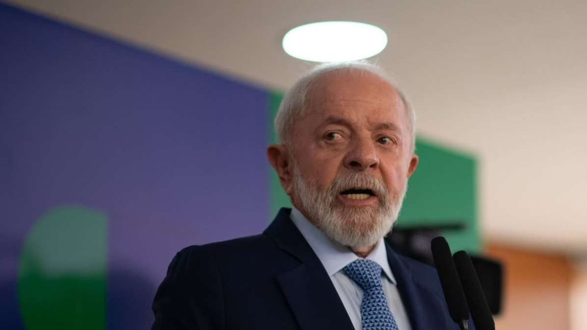 "Se eles provarem que não tentaram matar o presidente, eles ficarão livres", diz Lula sobre denúncia da PGR contra Bolsonaro e aliados