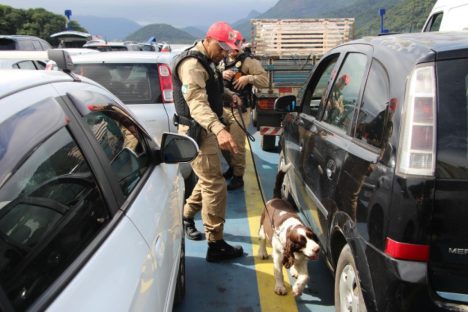 Polícias reforçam segurança no ferry boat para garantir tranquilidade no Verão Maior