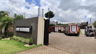 Material altamente combustível foi encontrado no telhado da Play Woman, diz Tenente