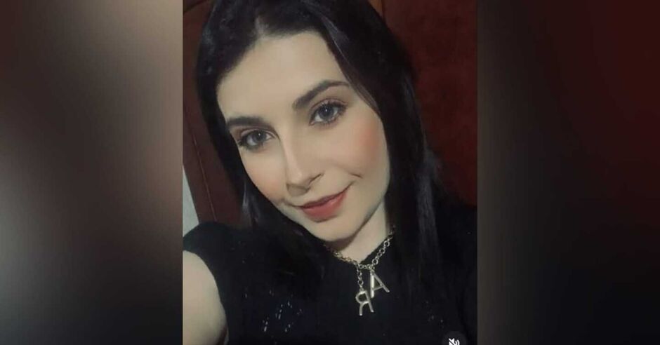 Homem atira em ex-esposa e amiga, incendeia loja e se mata
