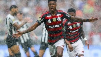 Bruno Henrique brilha e Flamengo conquista Supercopa do Brasil