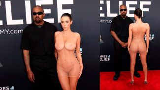 Bianca Censori e Kanye West causam polêmica no Grammy 2025 com vestido transparente