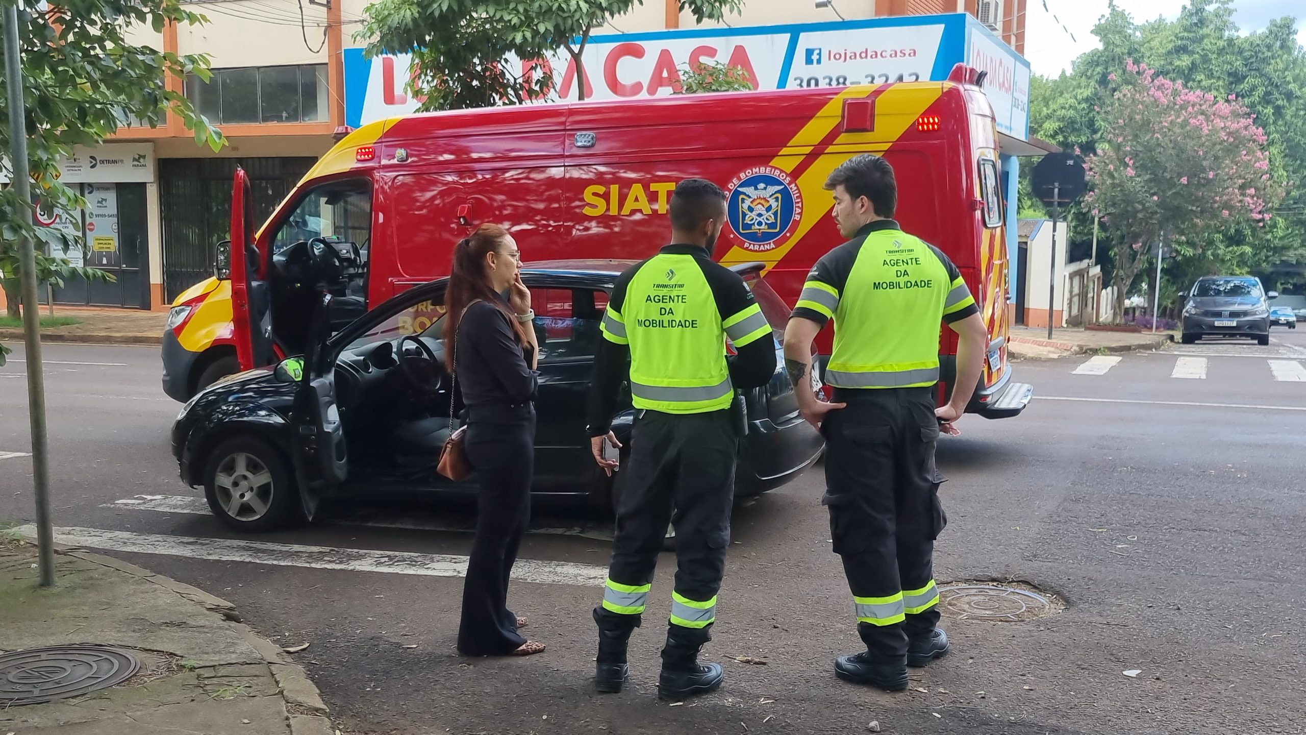 Motociclista fica ferido em acidente de trânsito na Rua Erechim