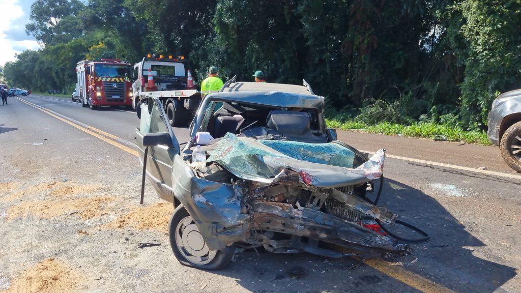 Motorista de veículo Parati morre após acidente na BR-277