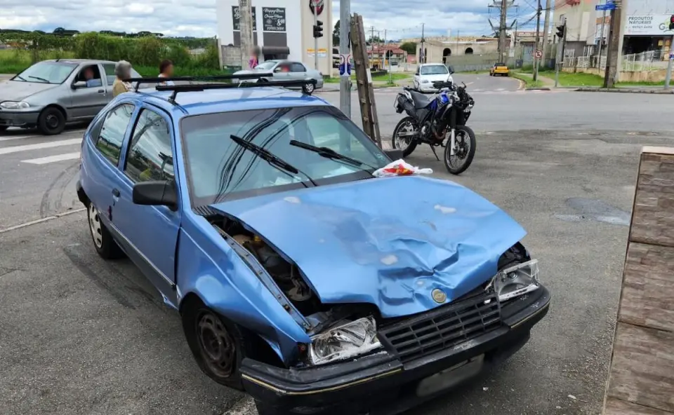 Motociclista morre após colisão frontal com Kadett Motociclista morre após colisão frontal com Kadett