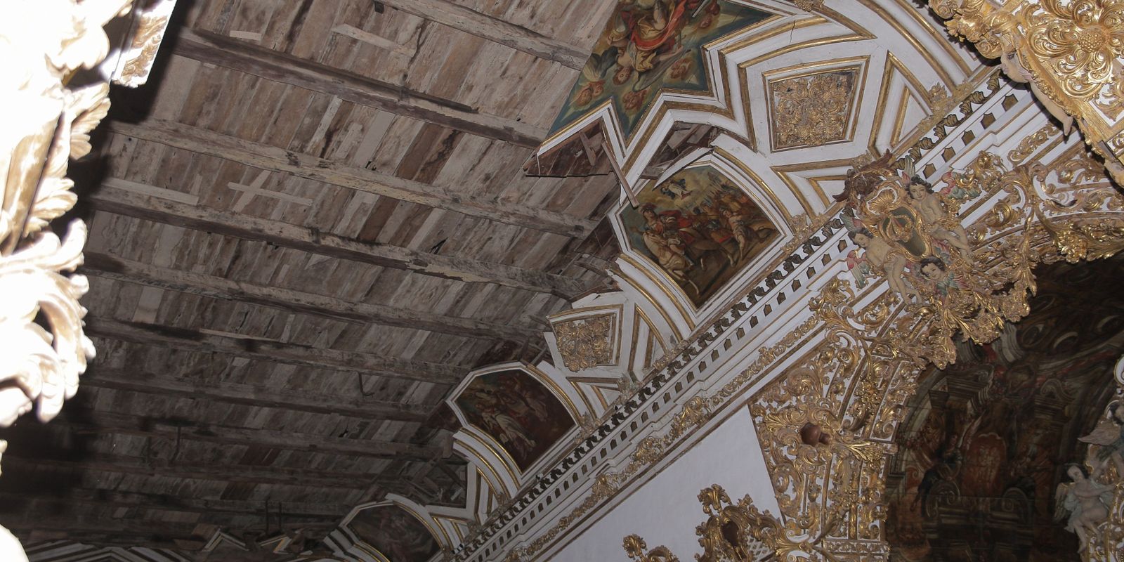 Especialistas mapeiam danos de igreja na Bahia para restauração Especialistas mapeiam danos de igreja na Bahia para restauração