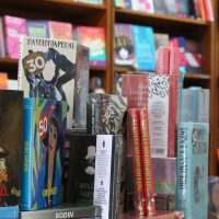 Imagem referente a Em 12 meses, 16% dos maiores de 18 anos compraram ao menos 1 livro
