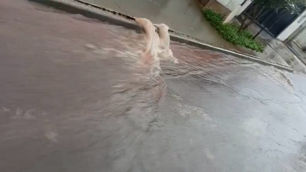 Internauta diz que asfalto está cedendo na Rua dos Tucanos