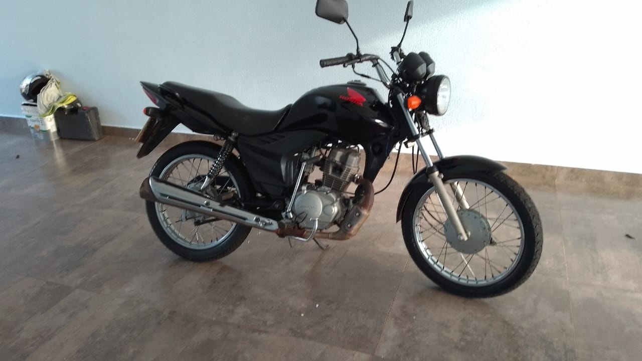 Motocicleta é furtada no Bairro São Cristóvão