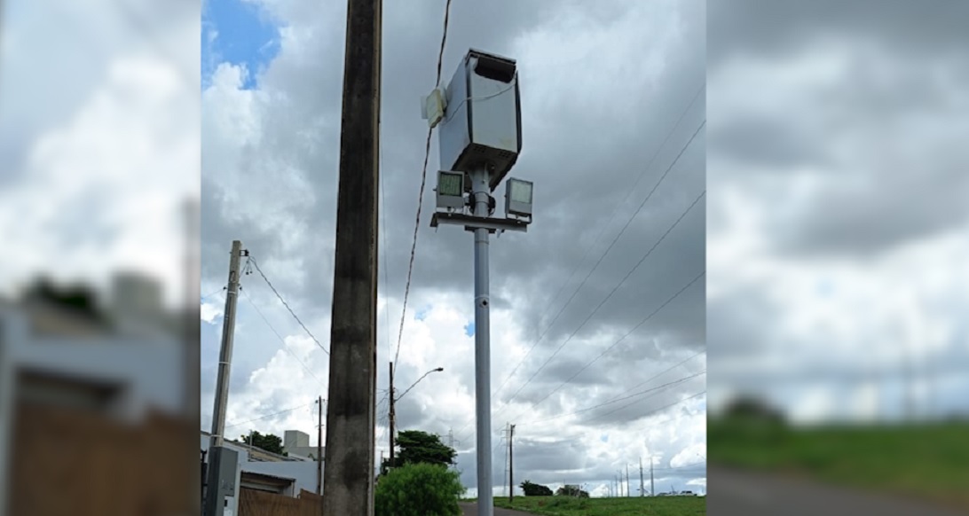 Atenção! Radar eletrônico é instalado na Rua Antônio Kucinski