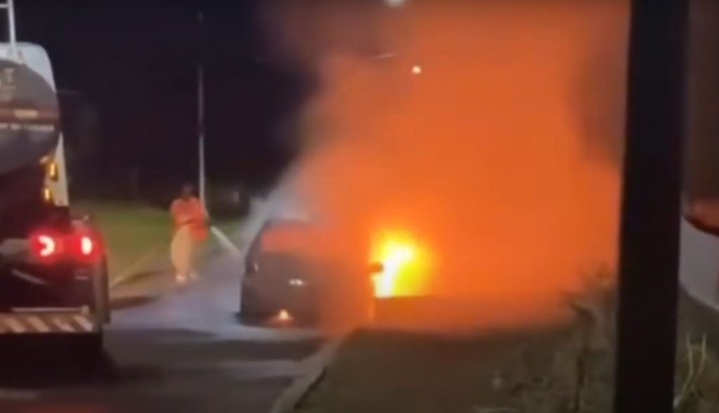 Polícia investiga assassinato a tiros e incêndio de veículo em Matelândia