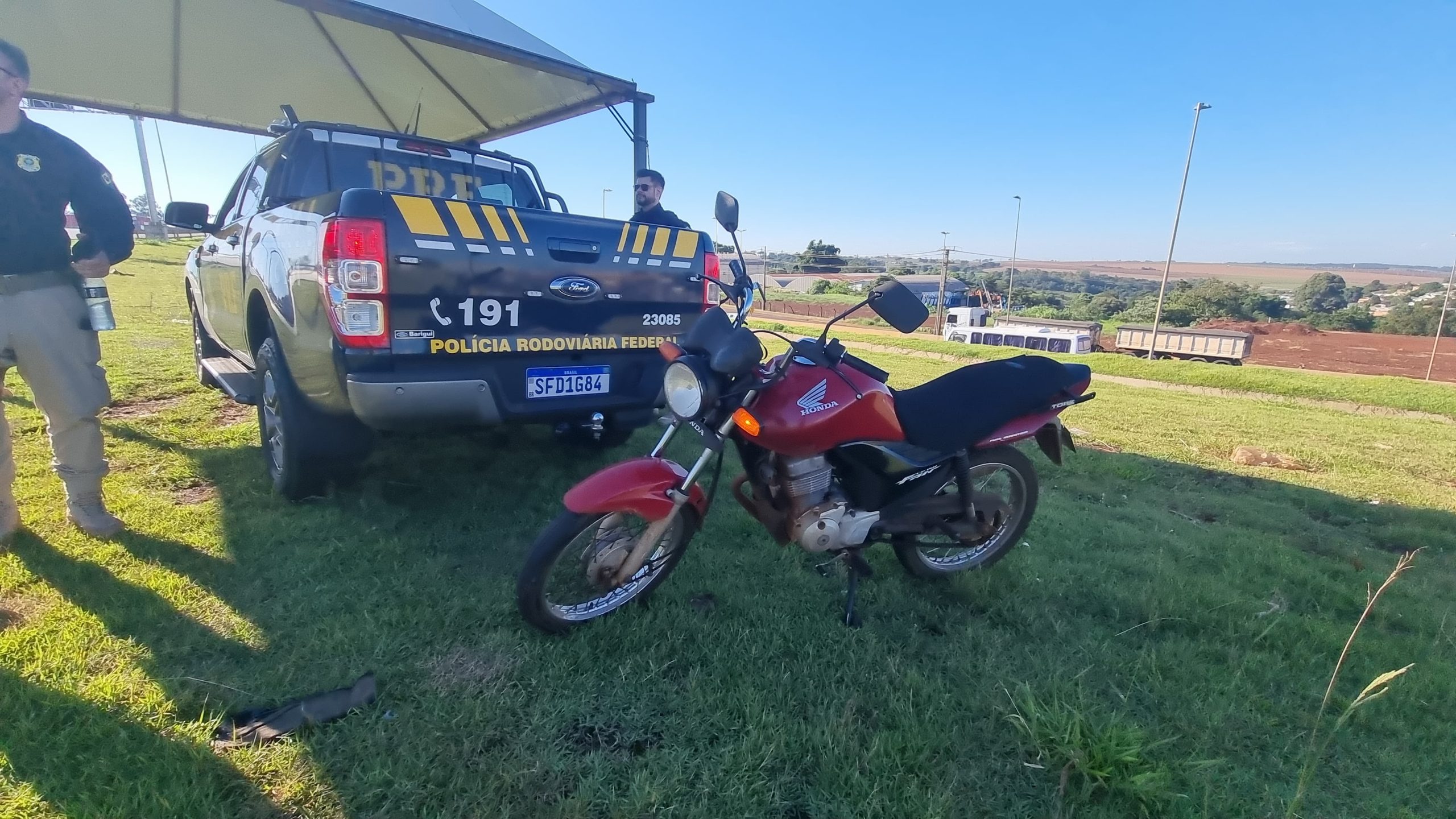Motociclista fica ferido em acidente no Trevo Cataratas Motociclista fica ferido em acidente no Trevo Cataratas