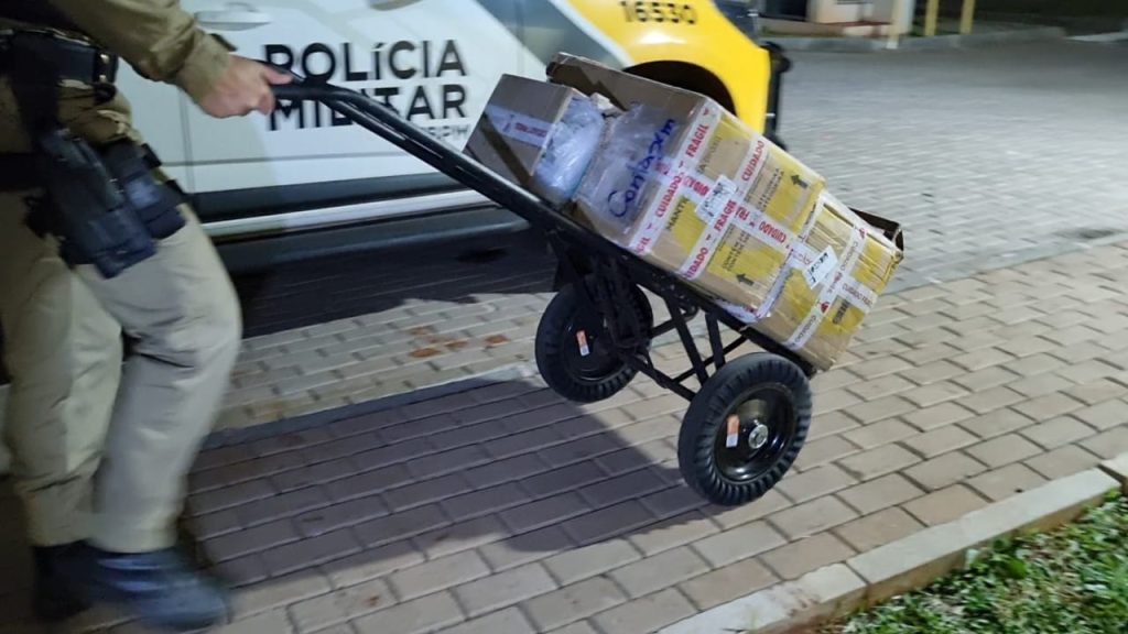 PM apreende 72 kg de maconha em ônibus interestadual na BR-369