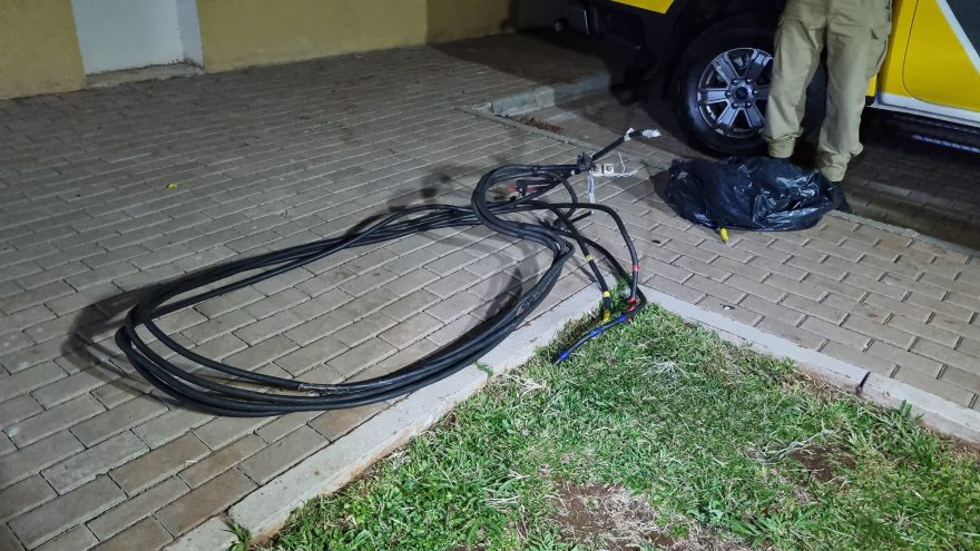 Homem é detido suspeito de furtar cabos de obra no centro de Cascavel