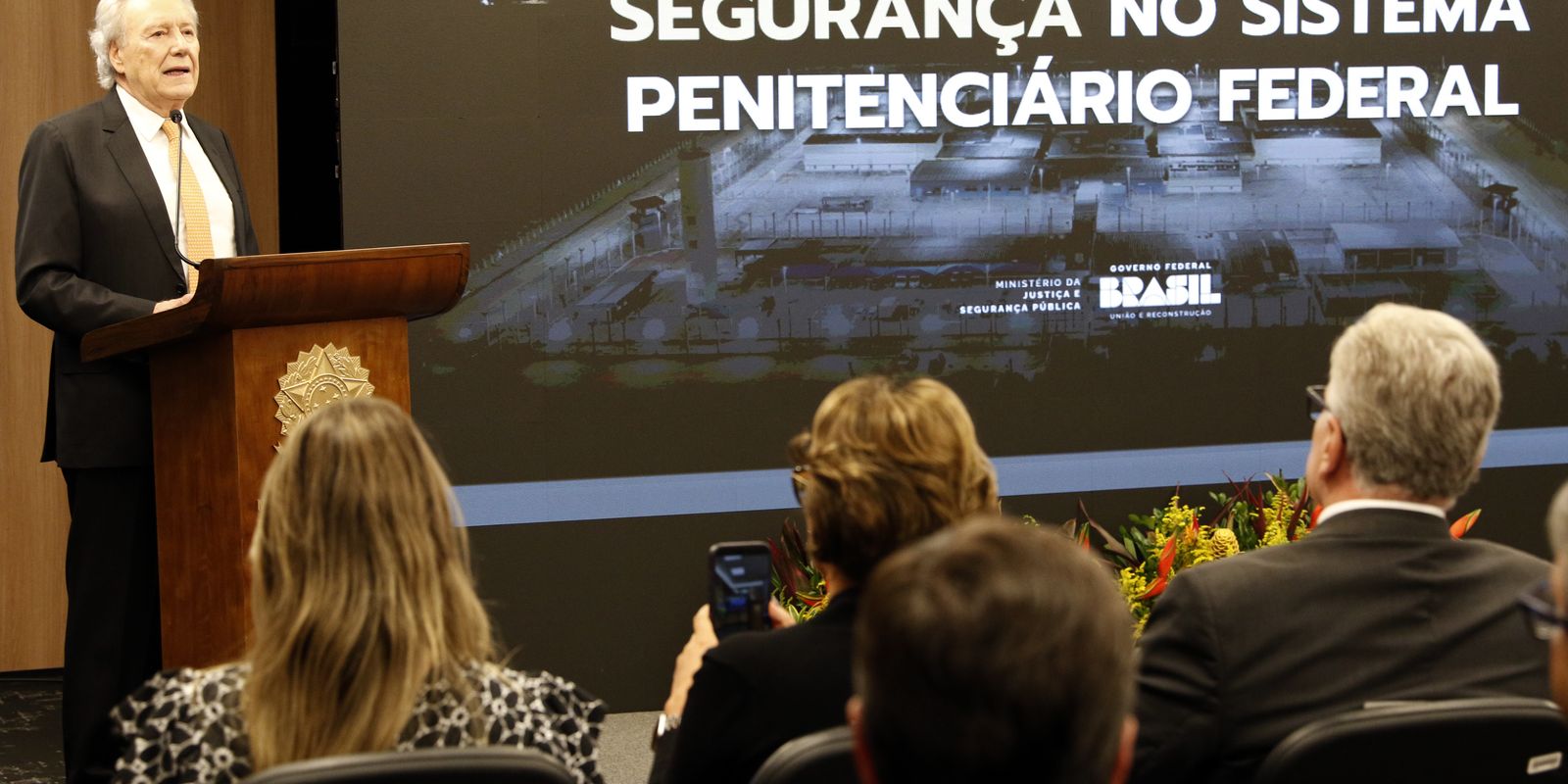 Ministro faz balanço sobre investimento em prisões de segurança máxima Ministro faz balanço sobre investimento em prisões de segurança máxima