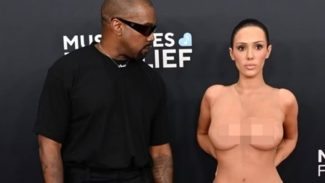 Kanye West e Bianca Censori: Divórcio milionário à vista após polêmicas no Grammy 2025? Kanye West e Bianca Censori: Divórcio milionário à vista após polêmicas no Grammy 2025?